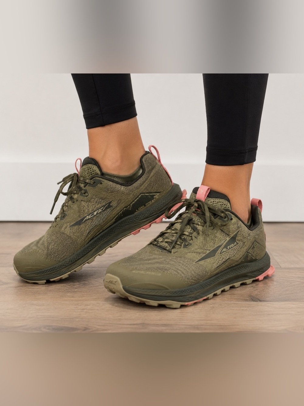 Altra Lone Peak 9 Women’s 10 Dusty Olive Trail Running Hiking Shoes